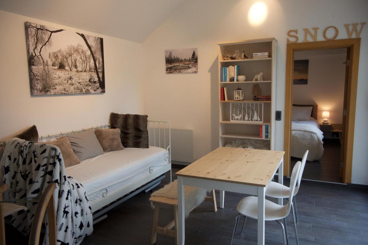 L'Ancienne Poste - Chambres D'Hotes Et Table De Degustation Marloie エクステリア 写真